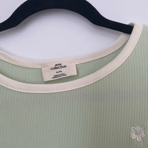 Green Basic Tee - Picture 3 of 5